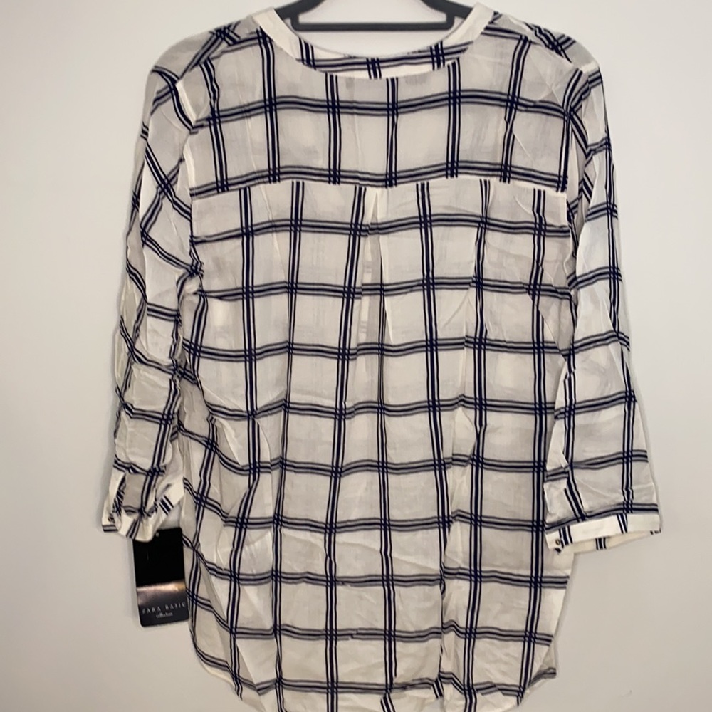🆕 ZARA Basic button down blouse - Picture 7 of 7